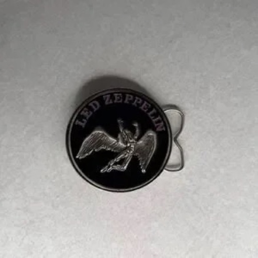 Black & Silver Reptile Accessory Clip